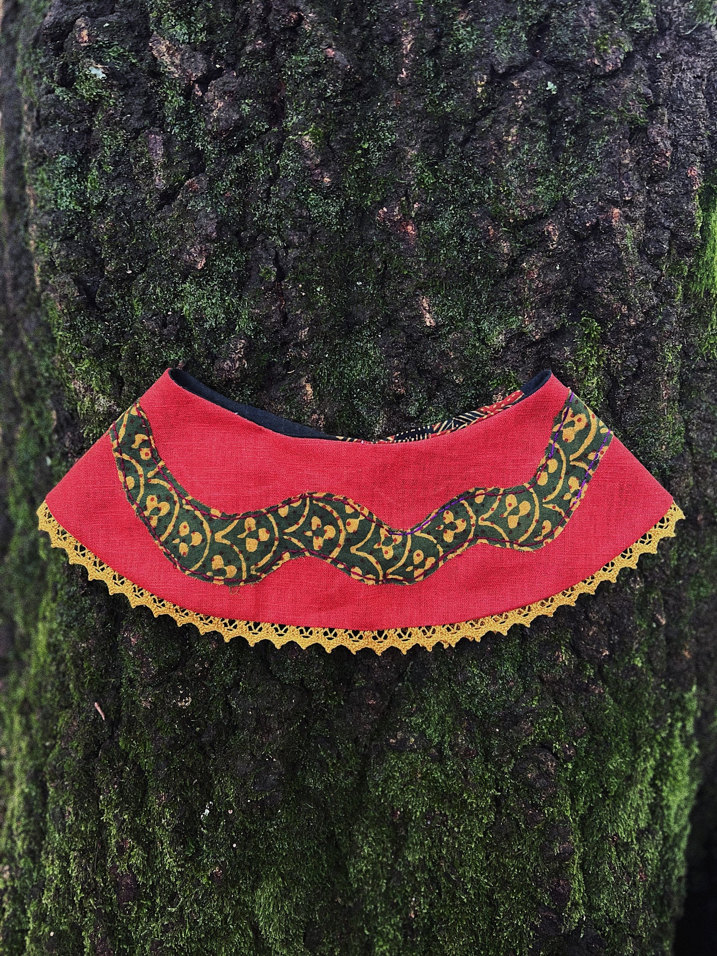 ONE PIECE 🐍 Embroidered removable collar