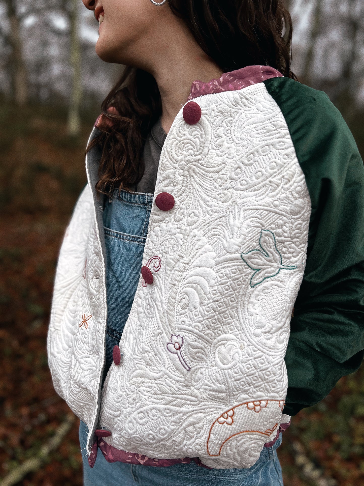 Vintage hand embroidered douvet bomber jacket size S/M