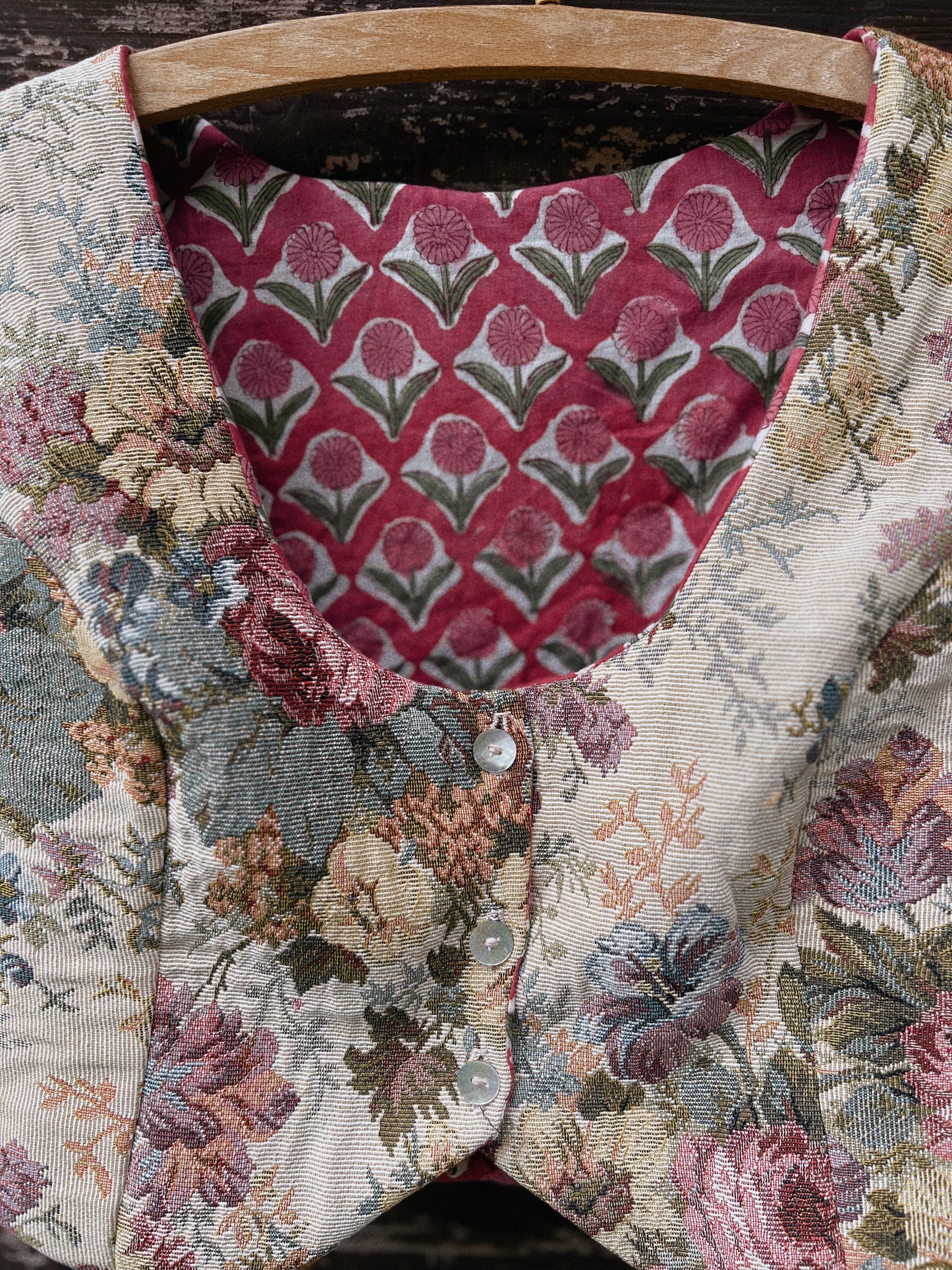 Vintage fabric vest size M