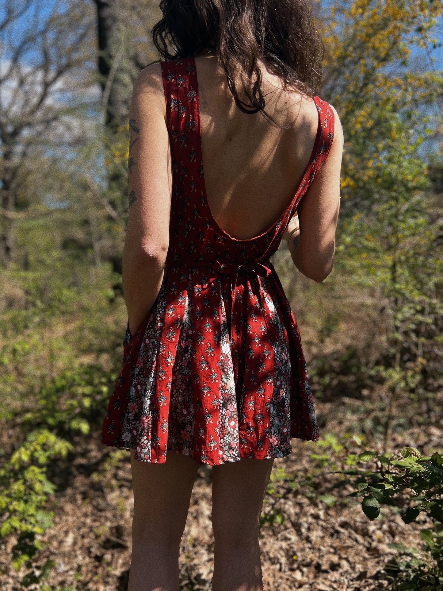 Full circle short romper ✨ Size S/M
