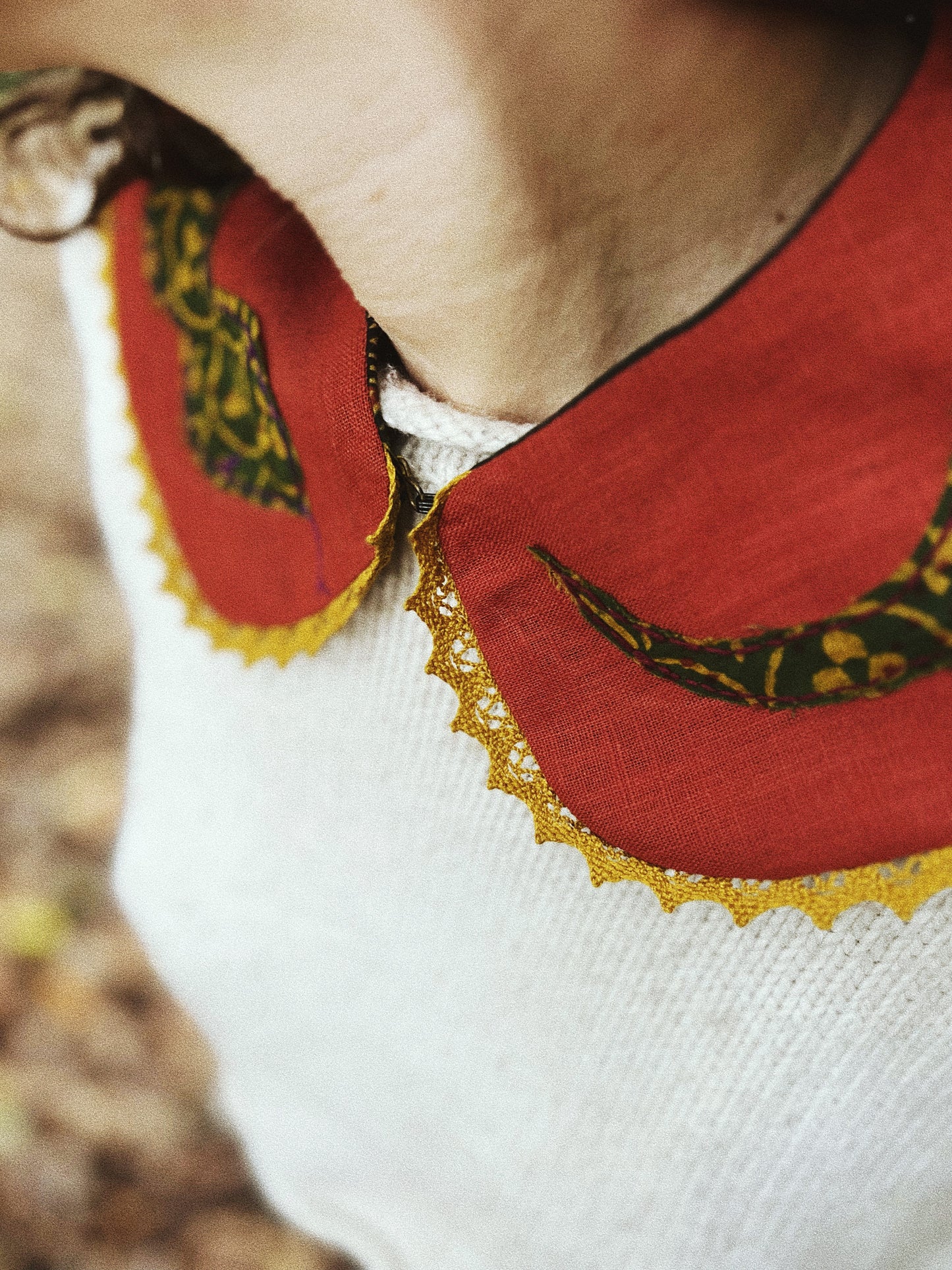 ONE PIECE 🐍 Embroidered removable collar