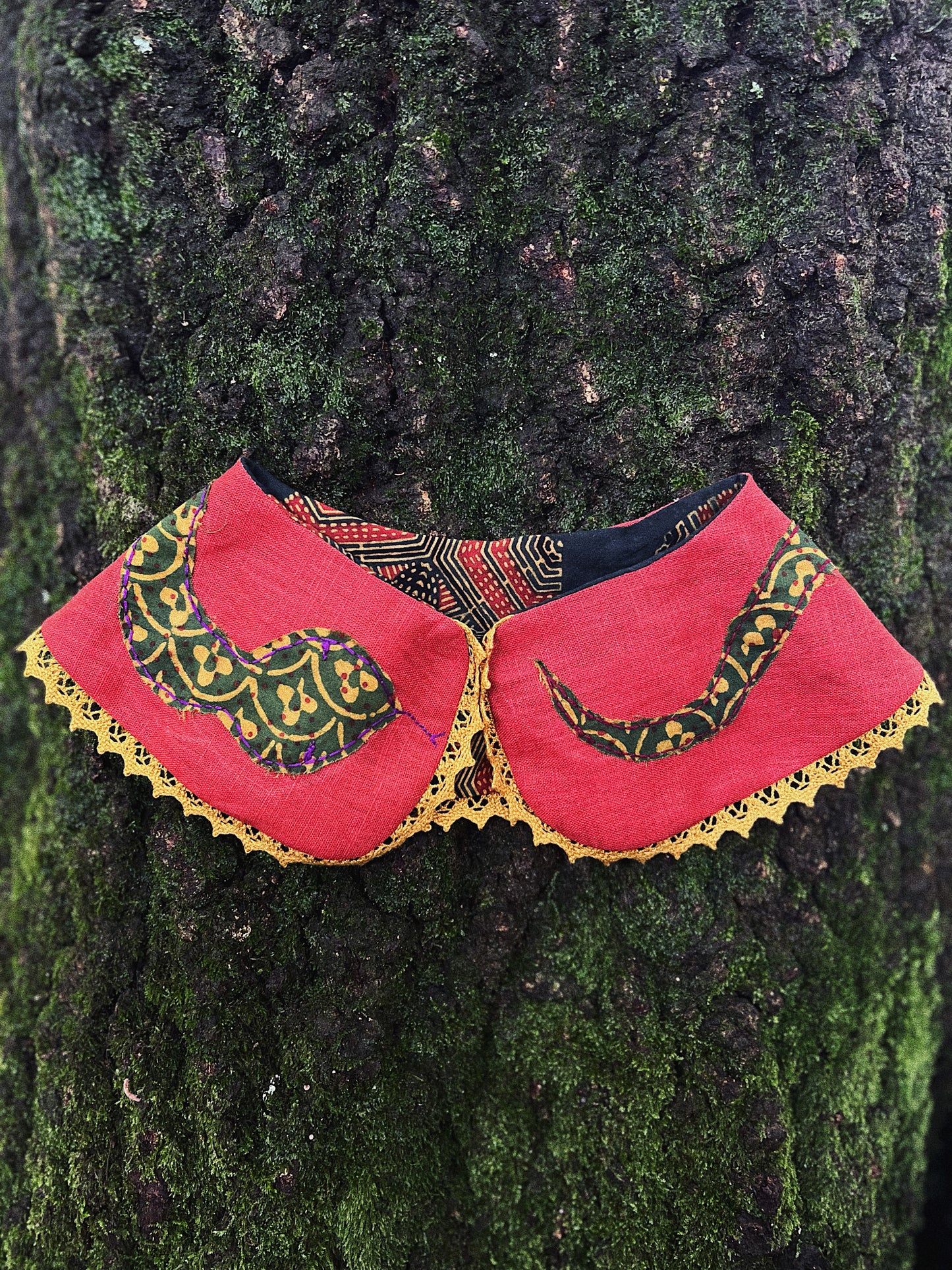 ONE PIECE 🐍 Embroidered removable collar