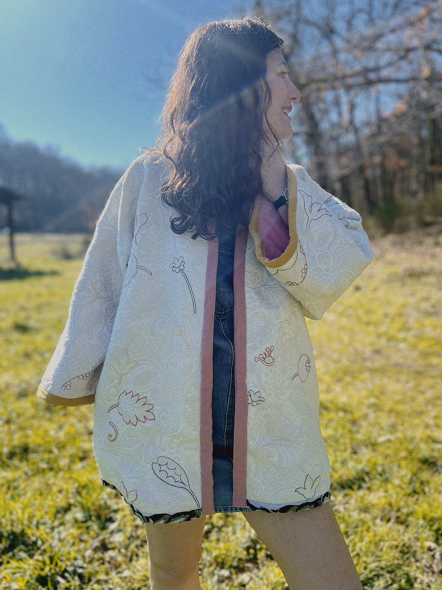 Vintage hand embroidered douvet oversize kimono size M/L