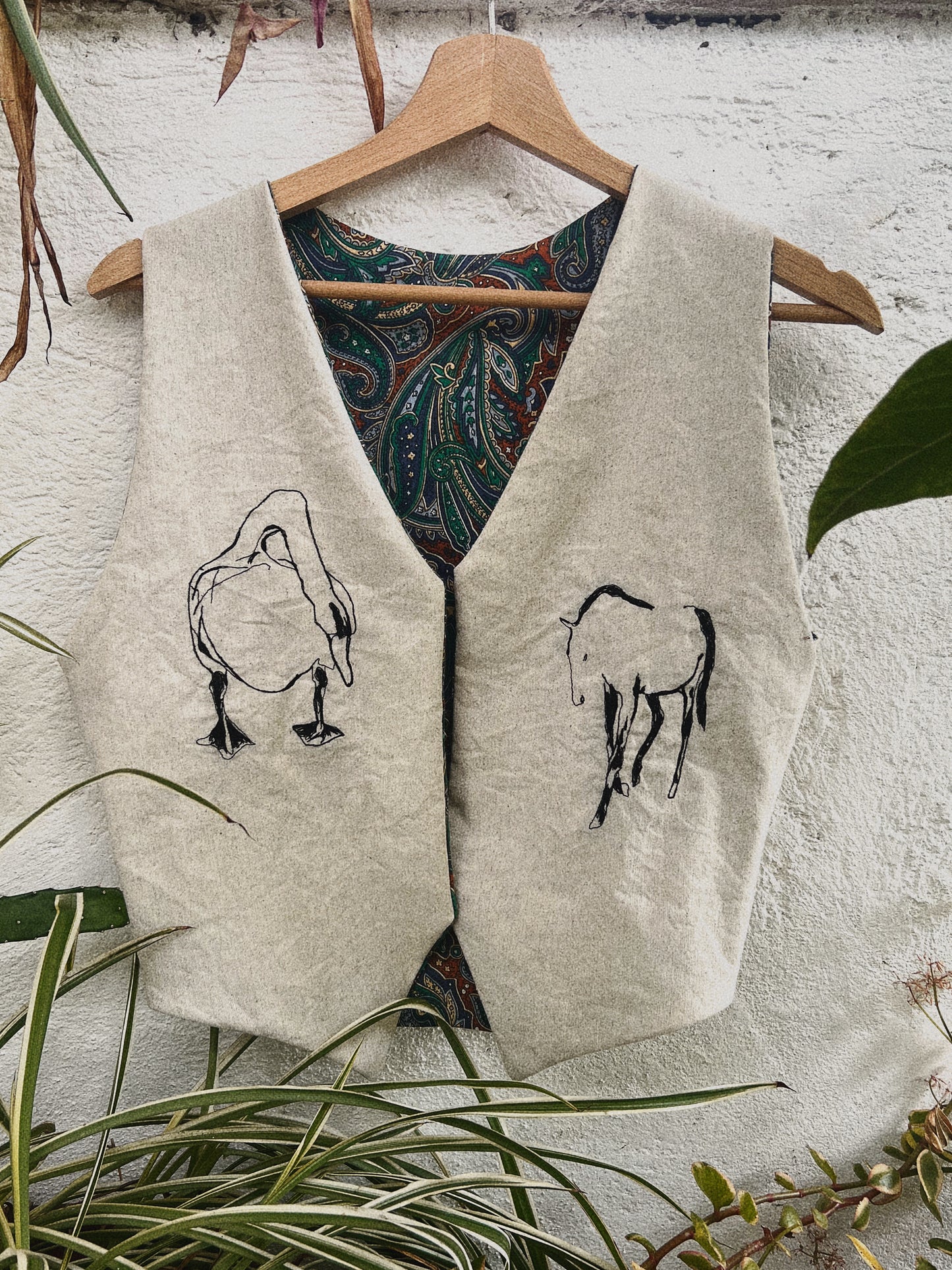 Embroidered linen vest size XS/S
