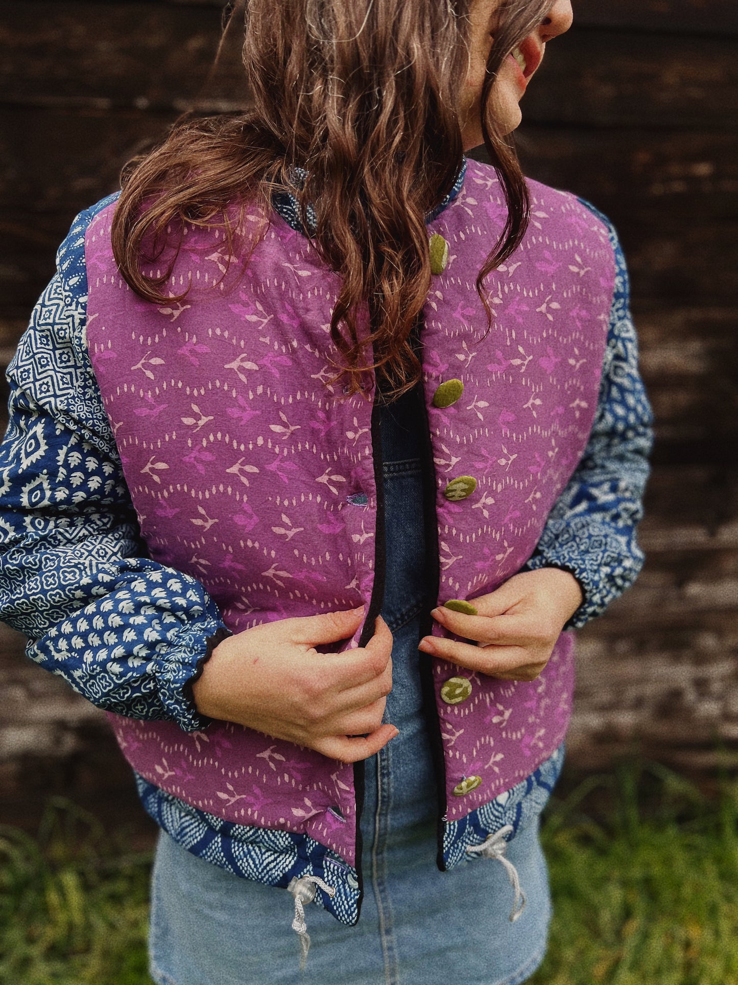 Padded block printed and pile bomber size S/M
