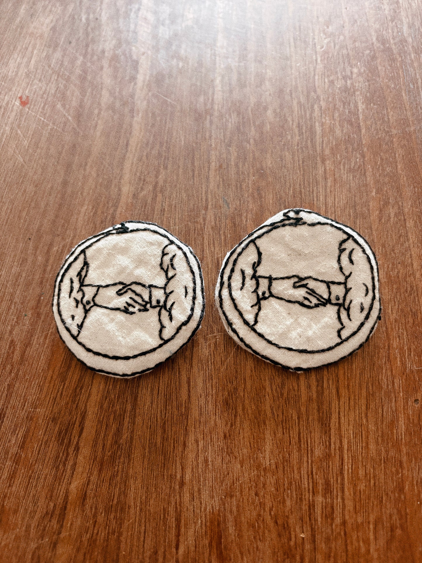 Hand embroidered couple brooch