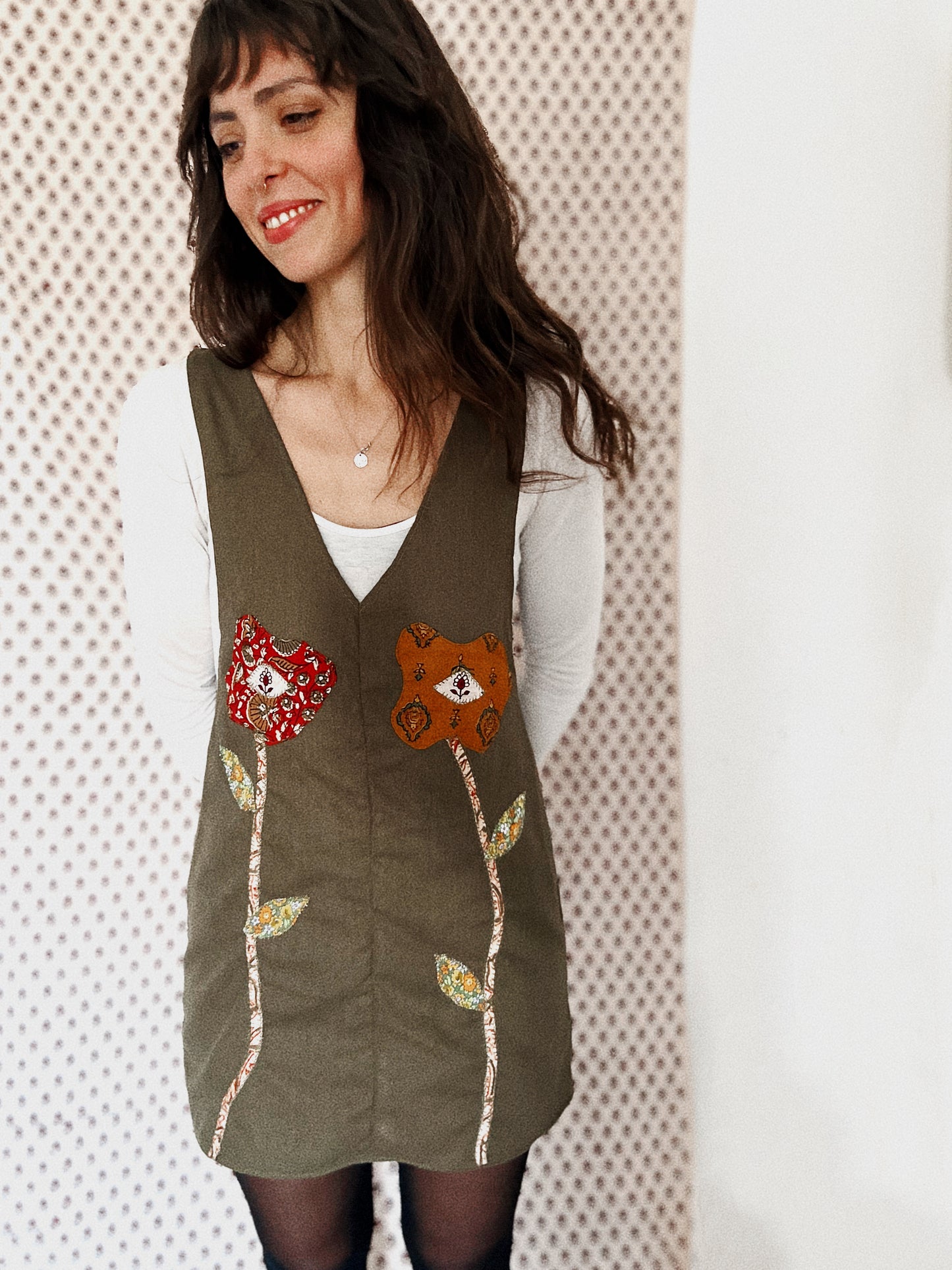 Embroidered linen Stardust dress ~ size S/M